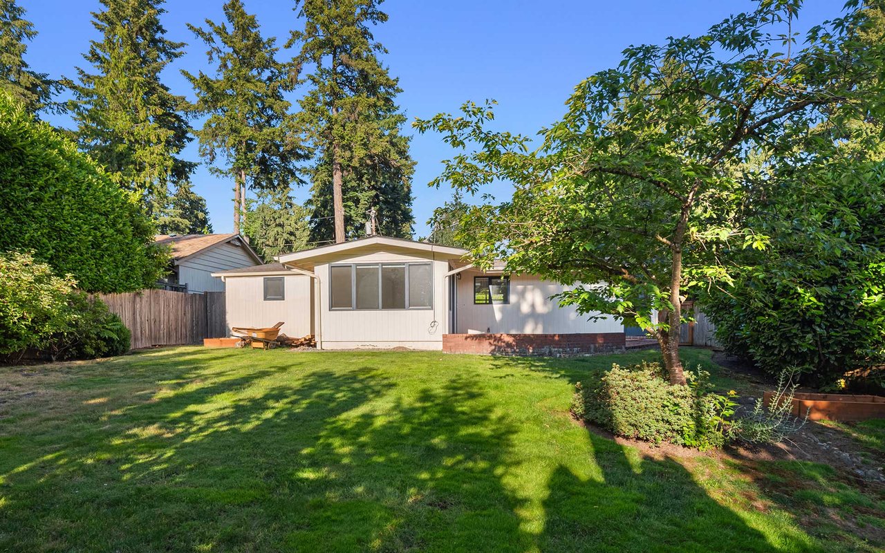 2045 78th Avenue NE, Medina, WA 98039