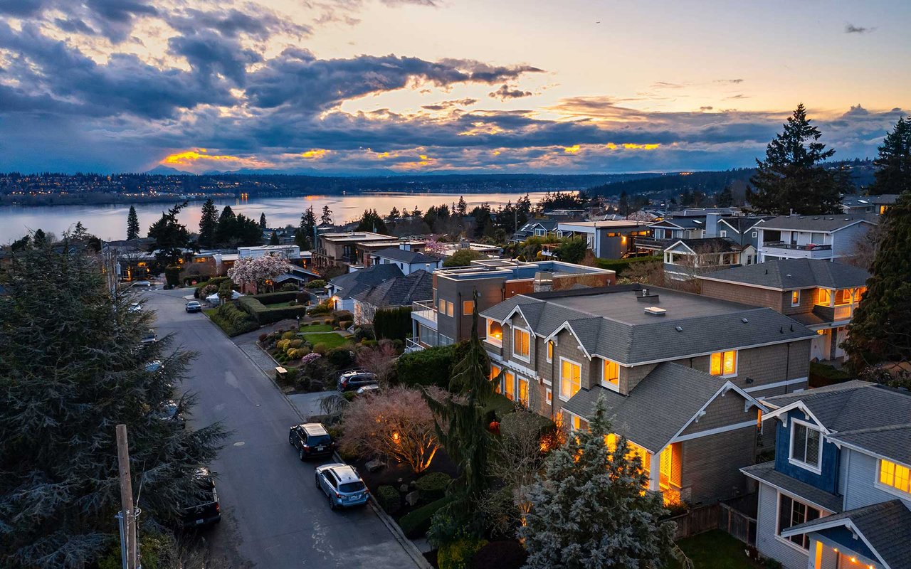 130 11th Avenue, Kirkland, WA 98033