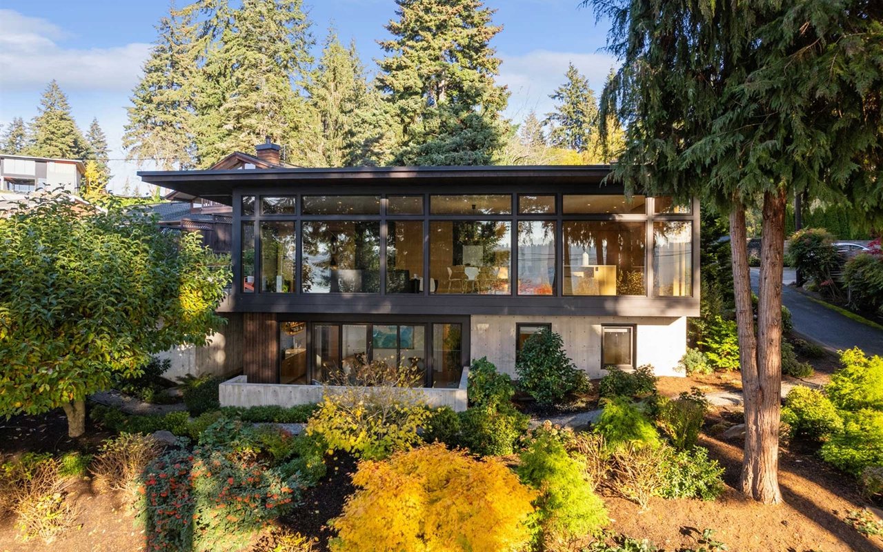 2440 Killarney Way, Bellevue, WA 98004