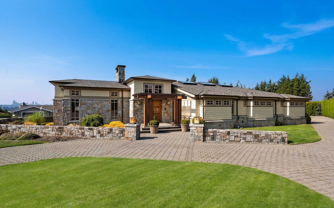 1905 91st Avenue NE, Clyde Hill 98004