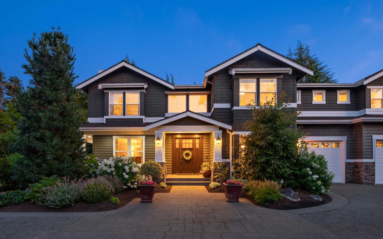 8629 Lake Washington Boulevard NE, Medina, WA 98039