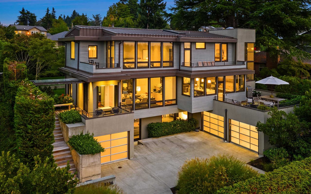 2236 66th Avenue SE, Mercer Island, WA 98040