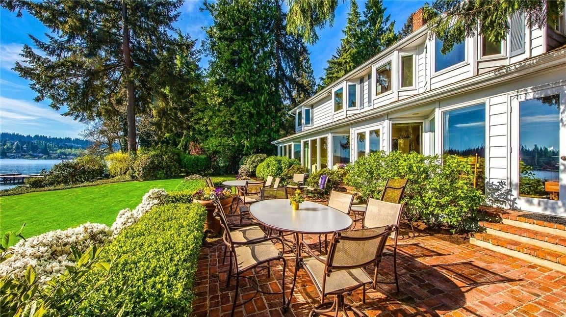 4312 Hunts Point Road, Hunts Point, WA 98004