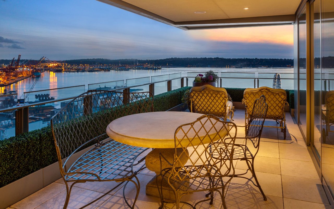99 Union Street, Unit 1402, Seattle, WA 98101