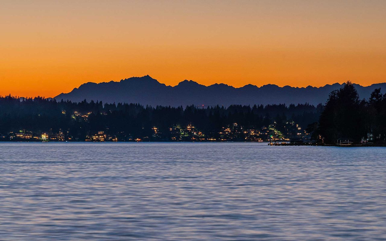 2005 Rose Point Lane, Kirkland, WA 98033