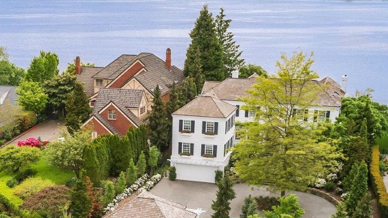 Patti Payne's Cool Pads: Tech exec lists Hamptons-style Medina waterfront estate for $21.5 million