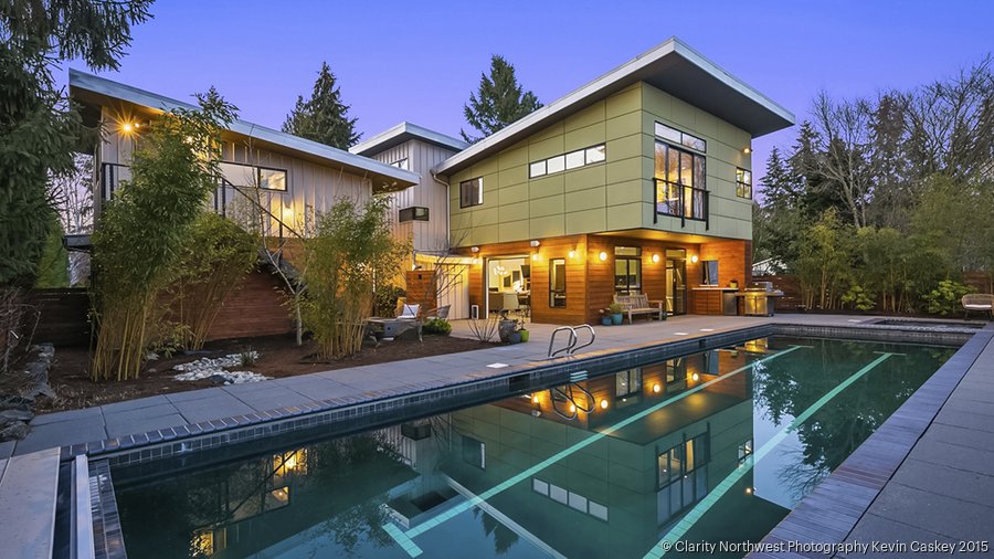 Patti Payne: Bidding wars escalate on Eastside; saying goodbye to an old friend