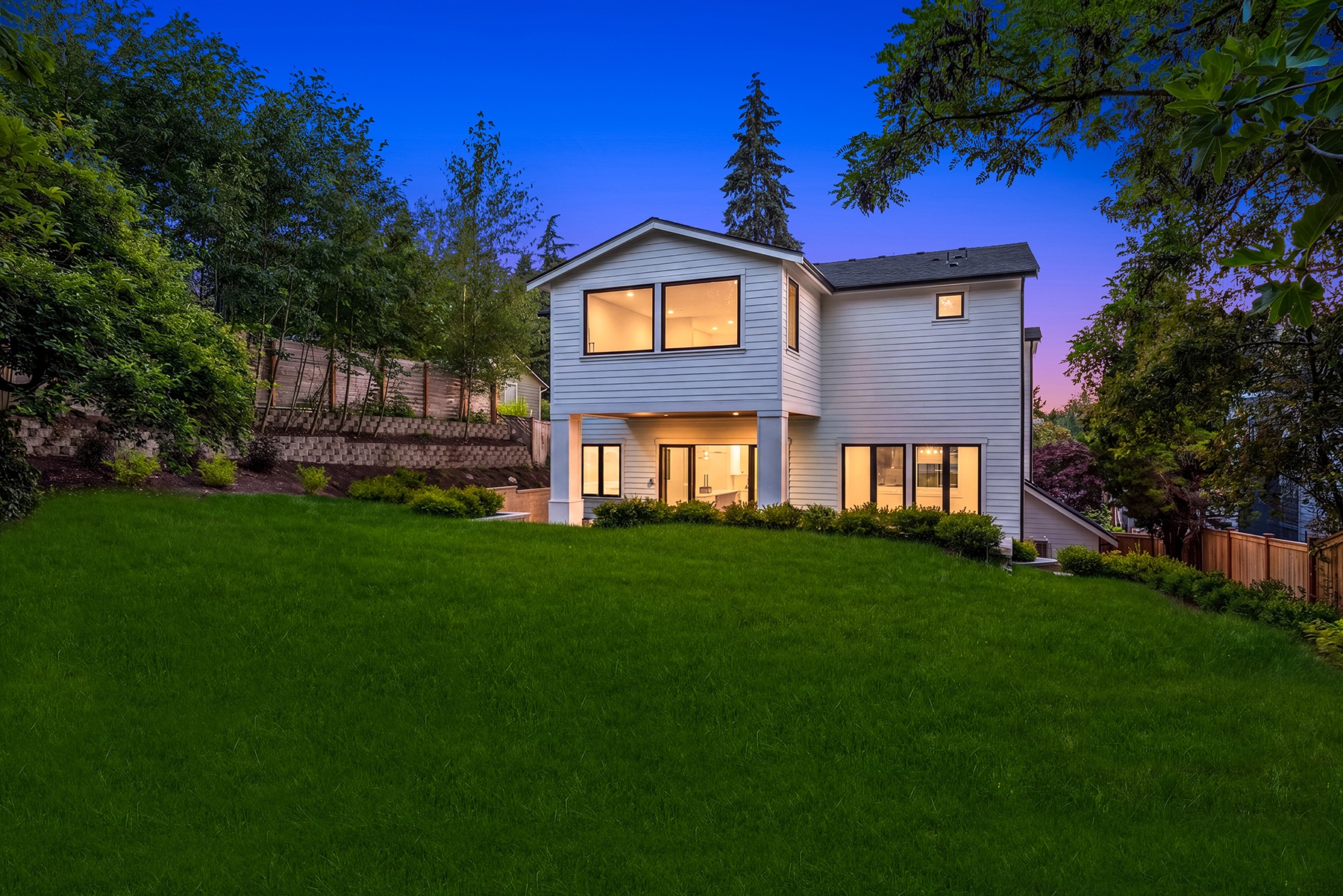 New Luxury Home in Bellevue, Washington