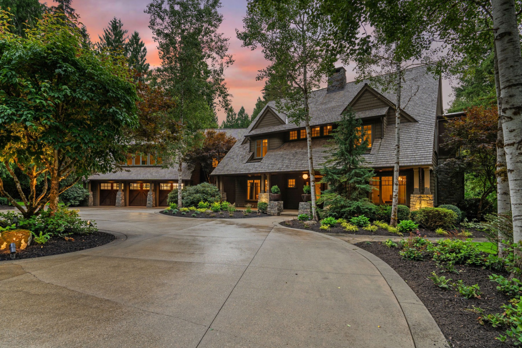 Private 22+ Acre Sanctuary — Custom Estate Living Minutes from Issaquah Highlands