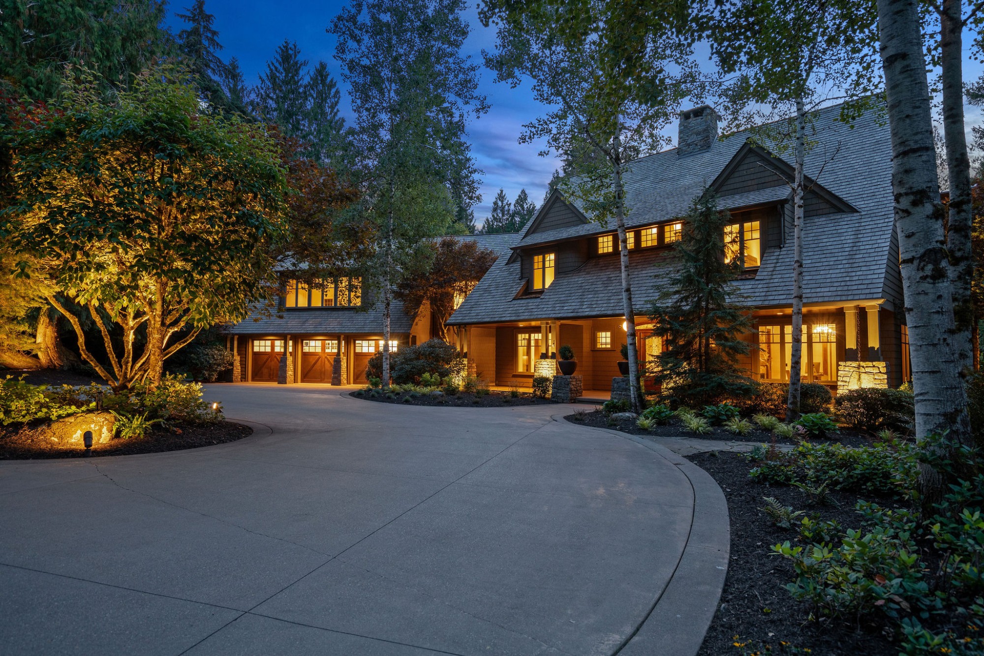 Private 22+ Acre Sanctuary — Custom Estate Living Minutes from Issaquah Highlands