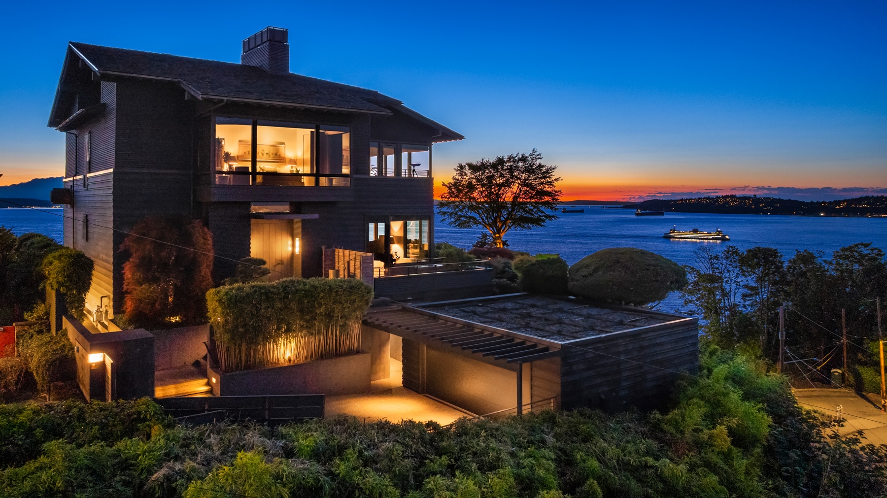 Timeless Custom Residence with Breathtaking Panoramic Views on Seattle’s Alki Bluff
