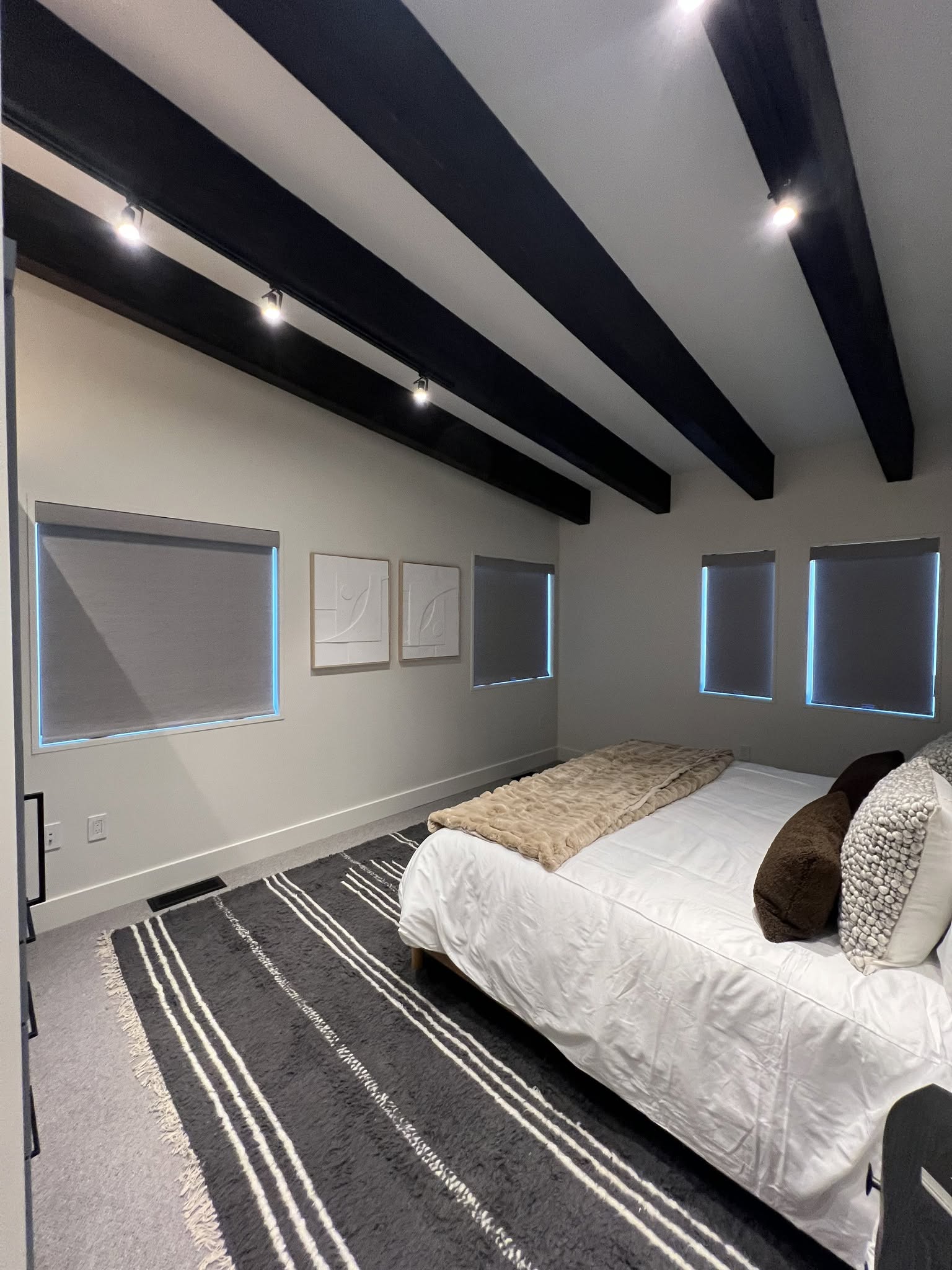 Interior Photo 9