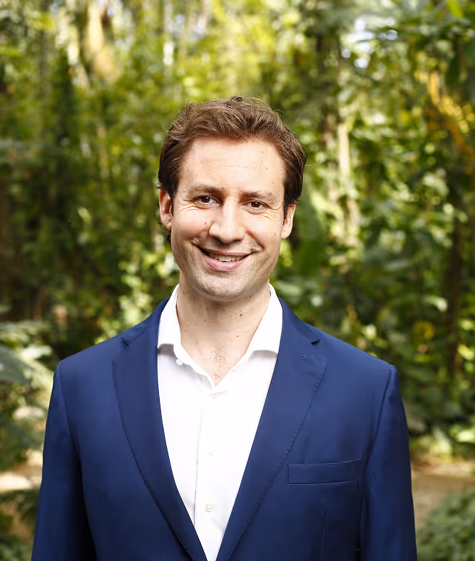 Dr. Phillip Swoboda, Implanet team