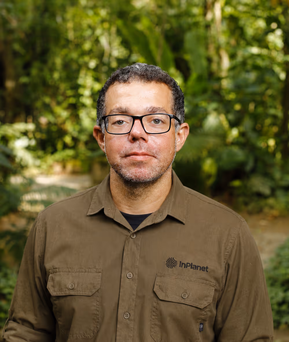 Dr. Jeandro Vitorio, Implanet team
