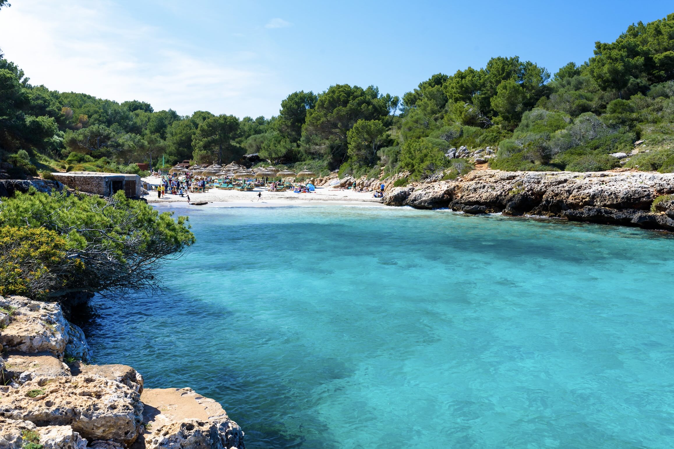 Quiet turquoise cove near Cala d’Or on Mallorca’s south-east coast