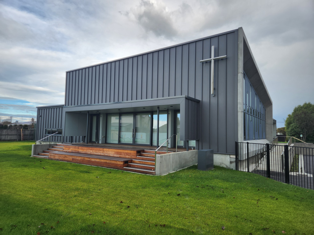Lindsay Harper, CS Roofing Canterbury Ltd with St Margaret's Presbyterian Church