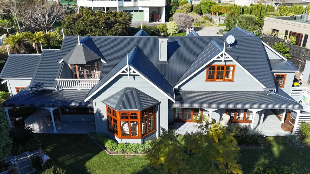 Artisans Roofing 