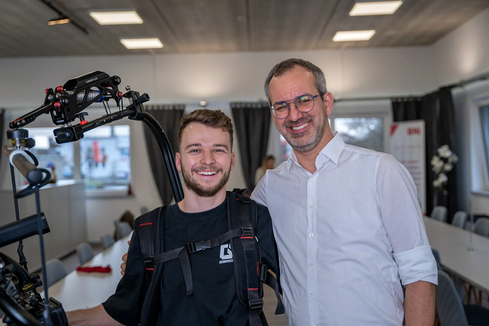 Paul Gerngross mit der Kamera bei einem Kundendreh