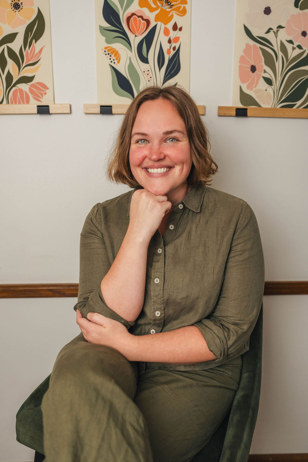 Dr. Bronwyn Hutchinson, DC. Chiropractor at Kee Health