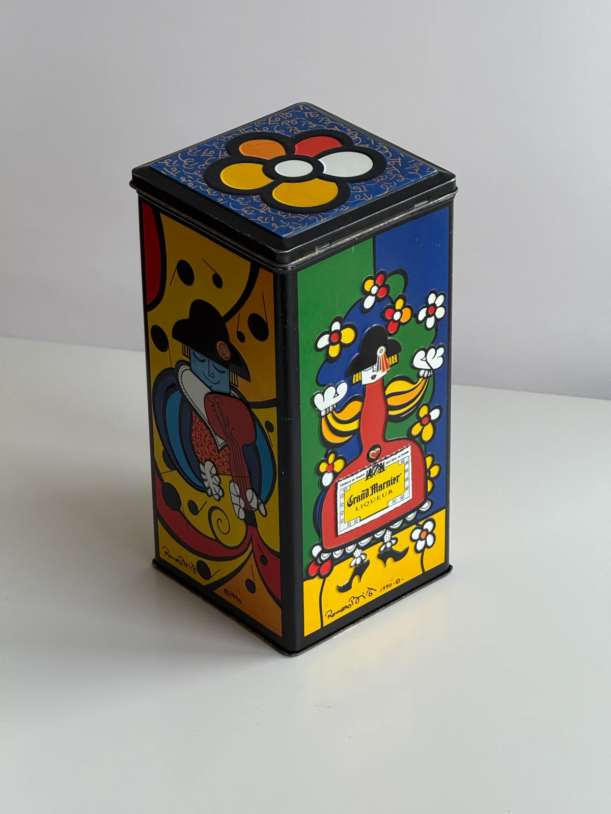 Pop Art Wine Barrel