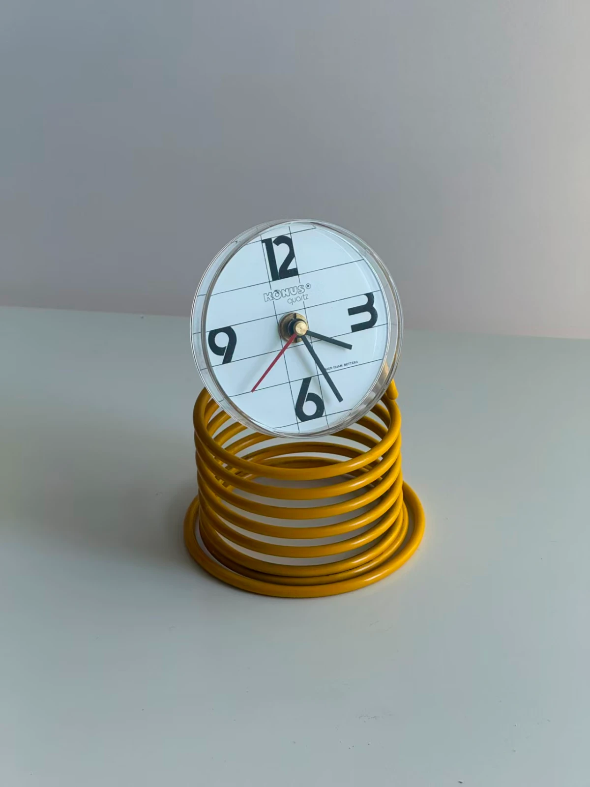 Konus Spring Clock