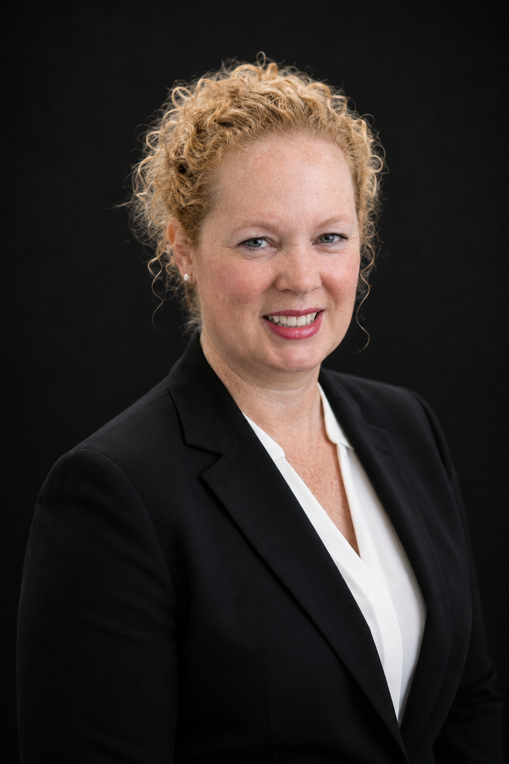 Ronda Rodriguez, Chief Operating Officer of American Eye Associates