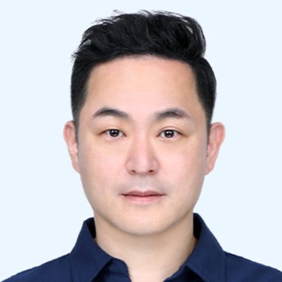 Curtis (Jungsoo) Kim
