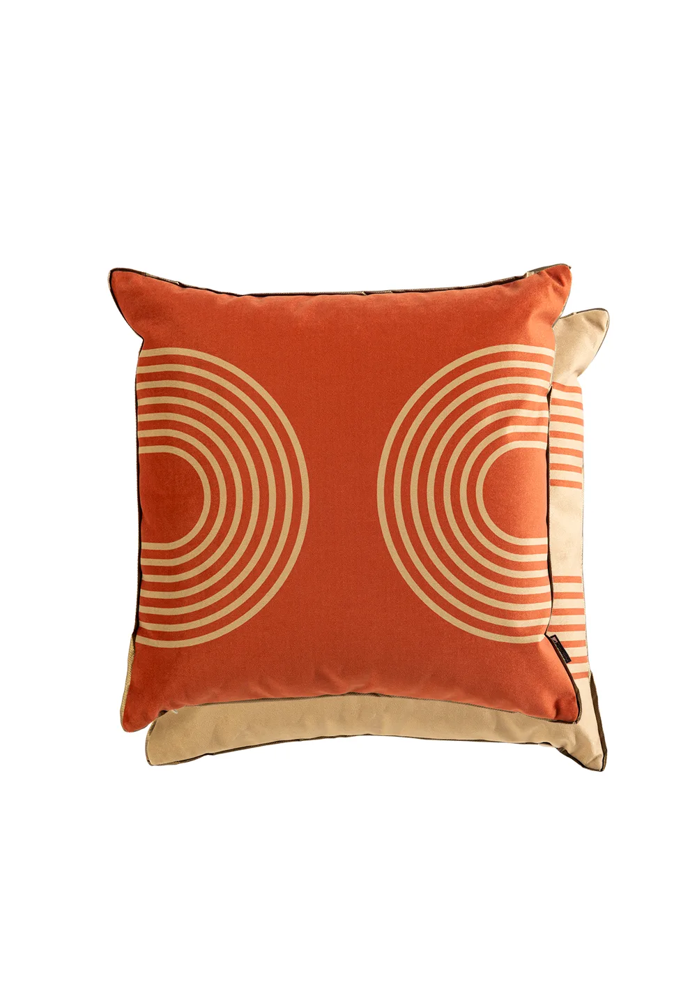 Coussin Colisée Carré, déclinaison Carmin, par Christian Signorel