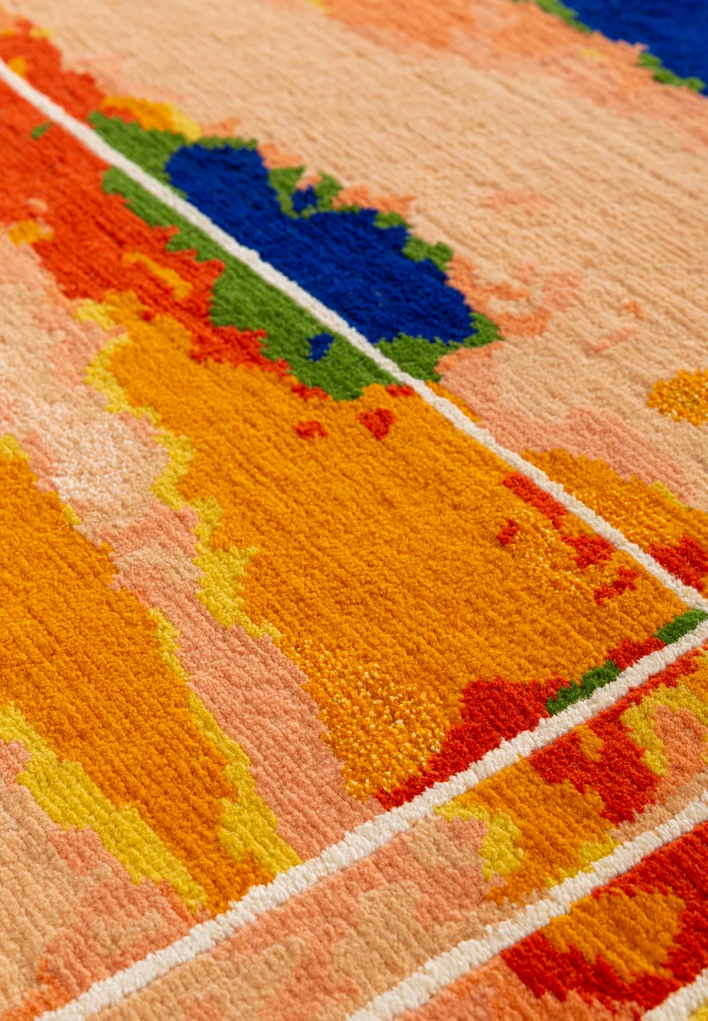 Tapis Ramatuelle de Renaud Allirand, noué main, collection Sur le fil