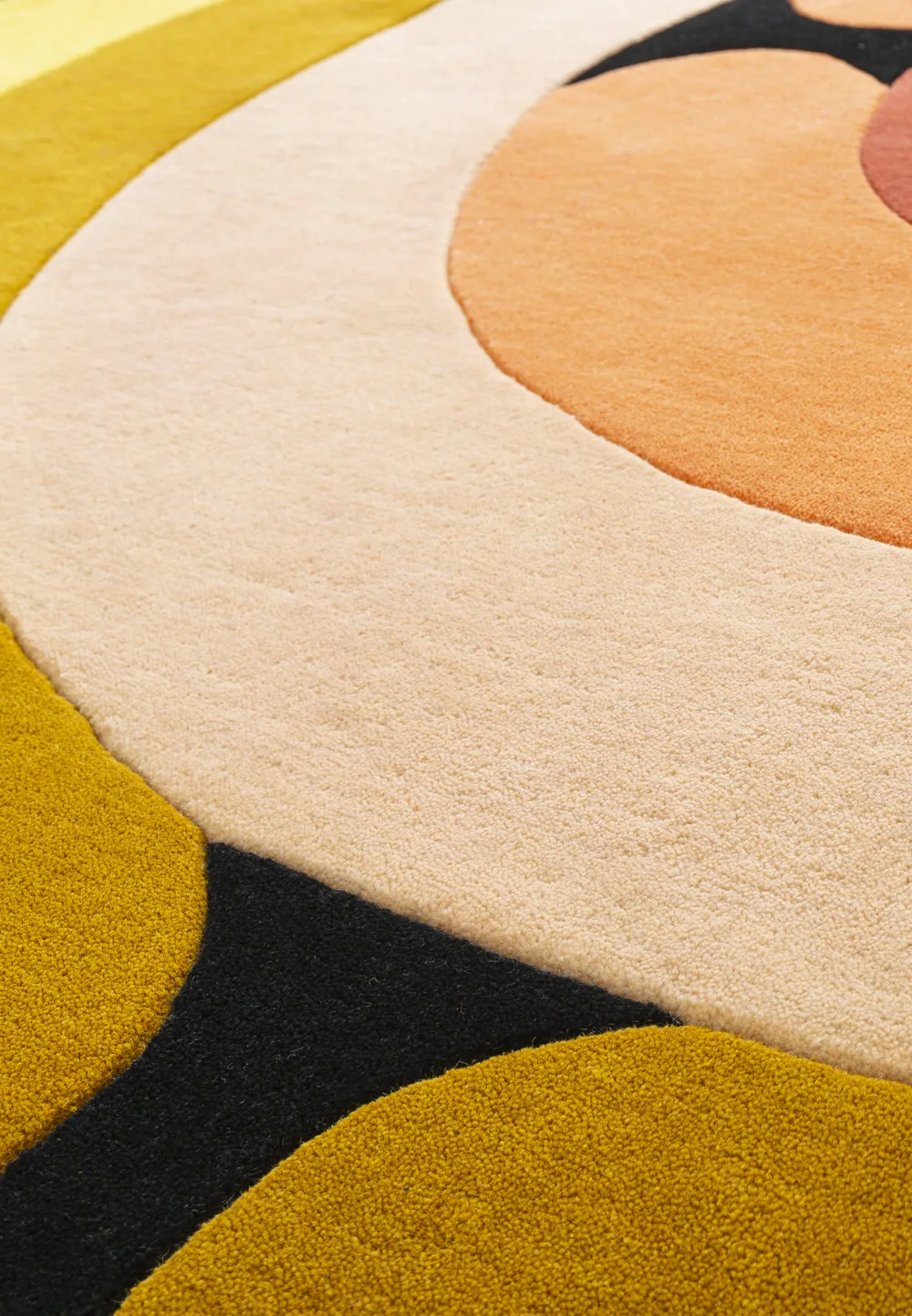 Tapis Minotor Rond de Christian Signorel, collection Minotor