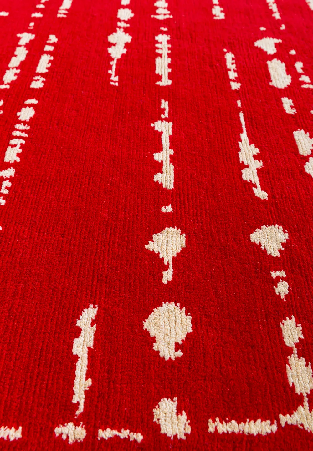 Tapis Percée Rouge, collection Sur le fil