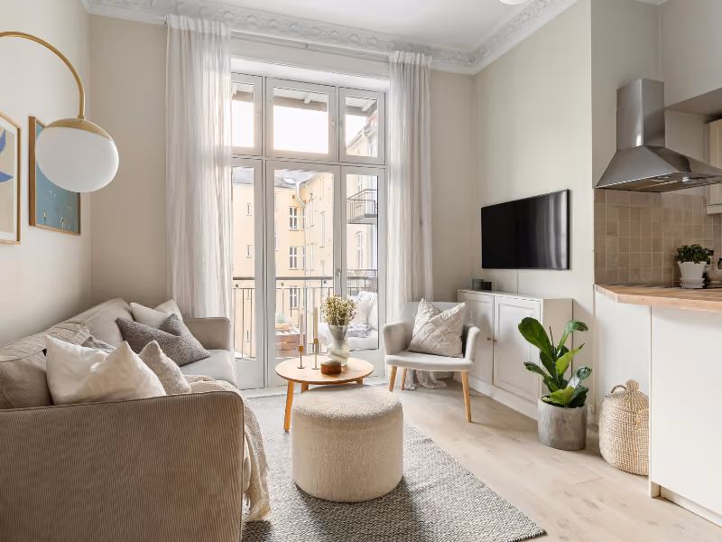 Möbliertes Wohnzimmer