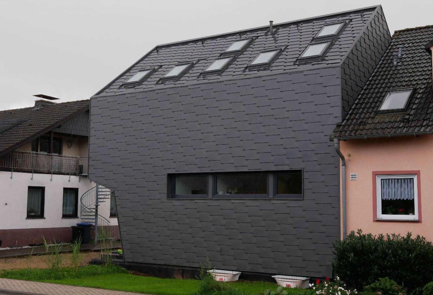 Haus aus Rechteck-Schindel von Haushaut