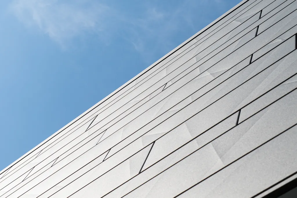 Aluminiumfassade schindeloptik detail