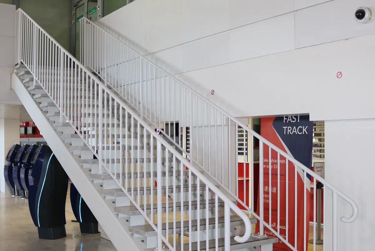 Escalier métallique en acier — ERSIMS, vue 3
