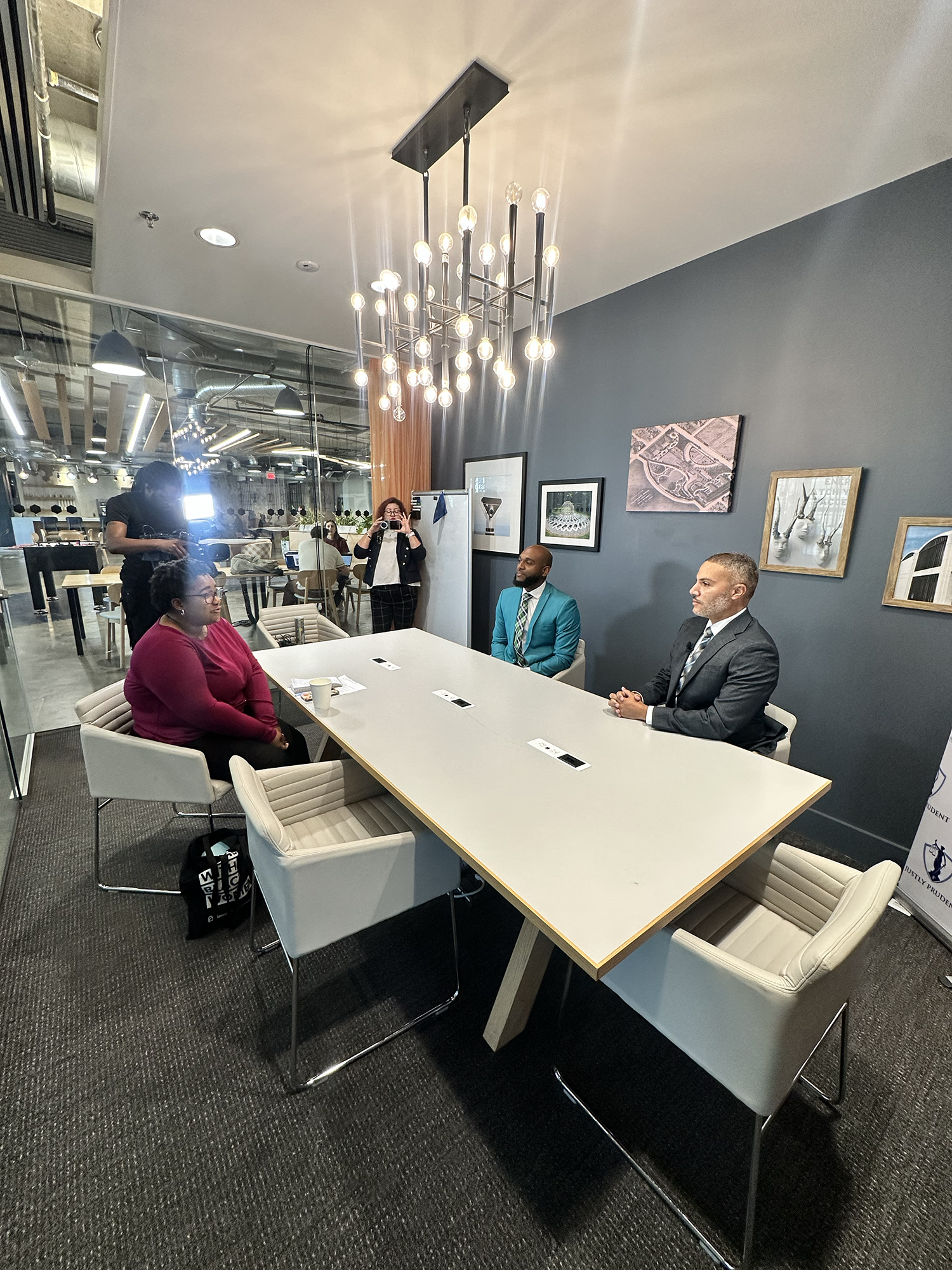 Post-verdict, EP Studio coordinated the press conference, spokesperson lineup, onsite logistics, media advisory, and real-time support for counsel and client through the aftermath.