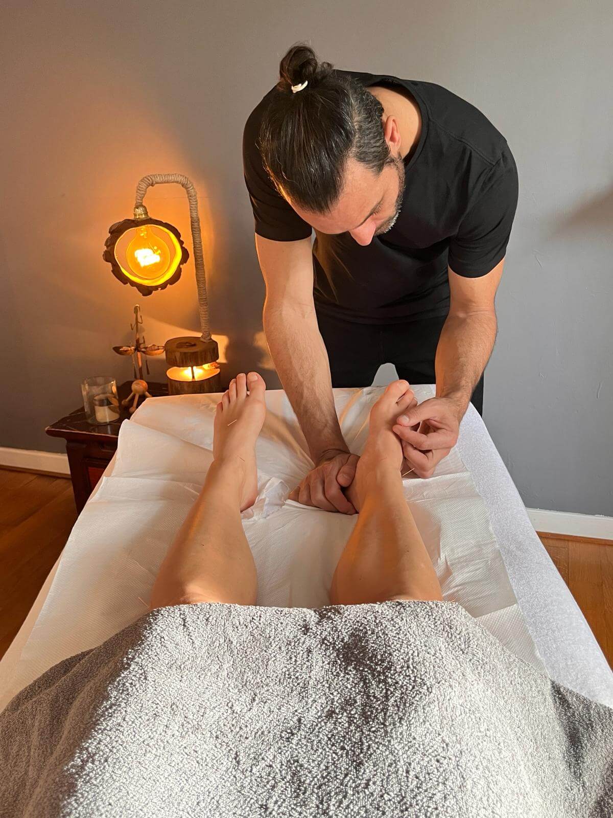 Acupuncture specialist : 