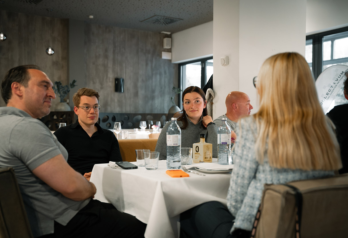 image of networking event (for a hr tech)