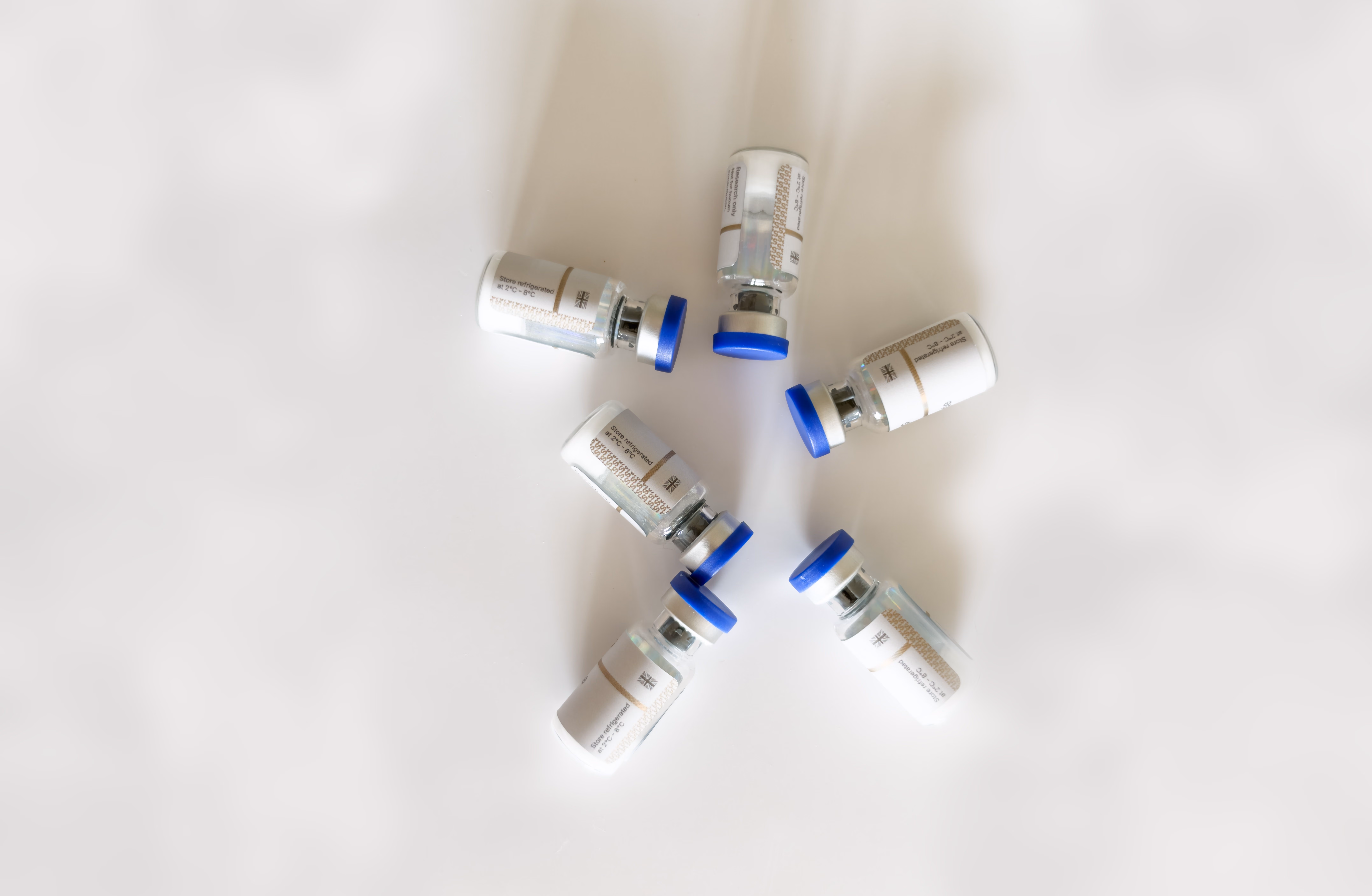 Physician performing an anti-aging aesthetic treatment at Unify Care.