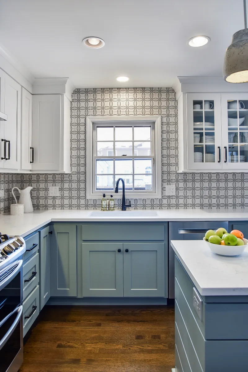 Kitchen remodel in Franklin, TN. Sebring Design Build transformed this Franklin, Tennessee kitchen with CWP Craftsman Recessed Square cabinetry in Puget Sound bases and island and Soft White uppers.