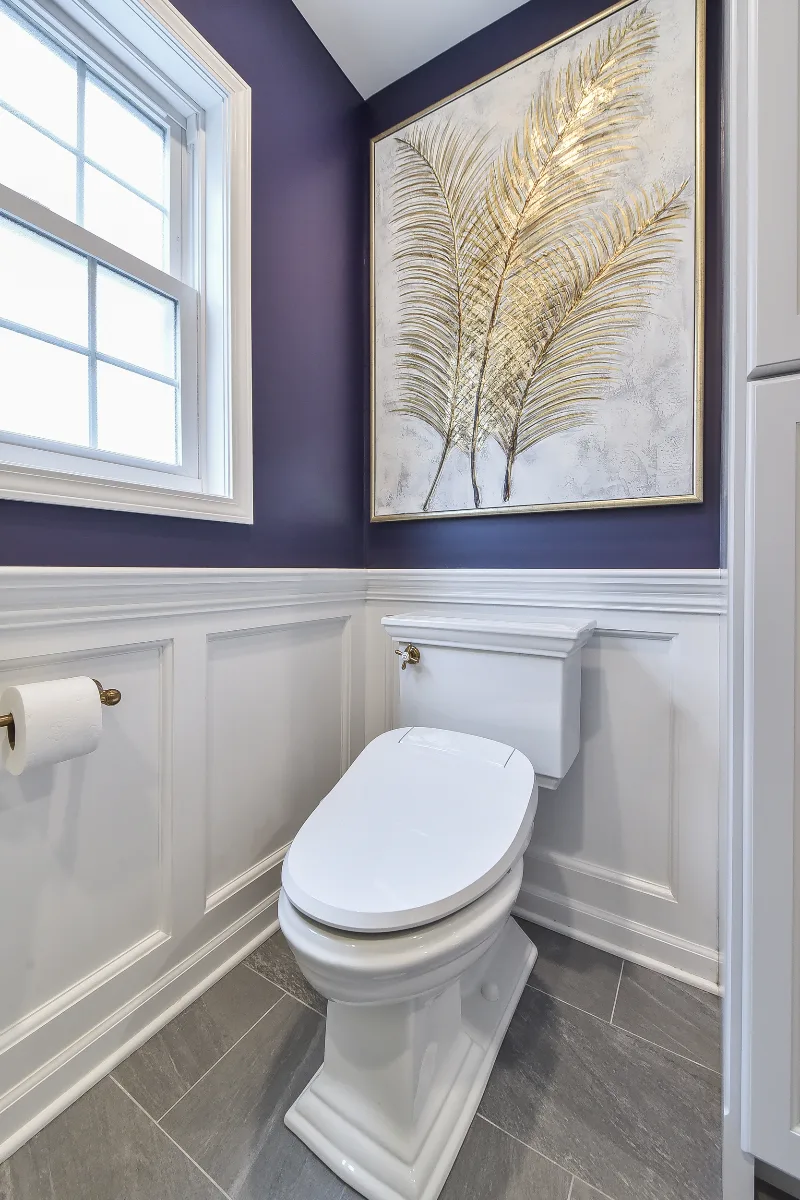 Guest Bath remodel in Brentwood, TN. Sebring Design Build transformed this Brentwood, Tennessee guest bath with CWP Havana Square Recessed Pearl cabinetry, Hanstone Yorkville polished quartz.
