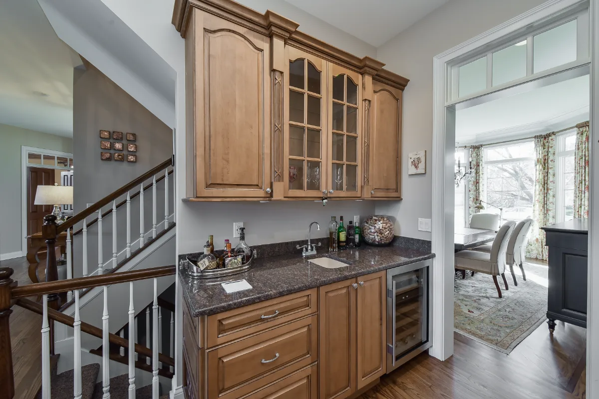 A transitional-elegant home bar in Brentwood, TN, part of a five-space whole-home remodel by Sebring Design Build. Specs pending photo verification.