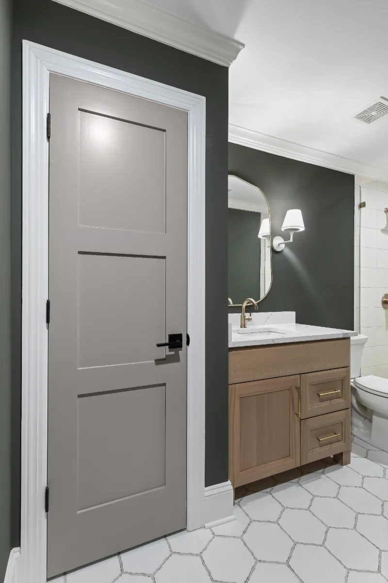 Guest Bath remodel in Watkins Creek, TN. Sebring Design Build designed this Watkins Creek guest bath (HER) in Franklin, Tennessee with White Oak Tatami cabinetry, Mikado Calacatta Tree quartz.