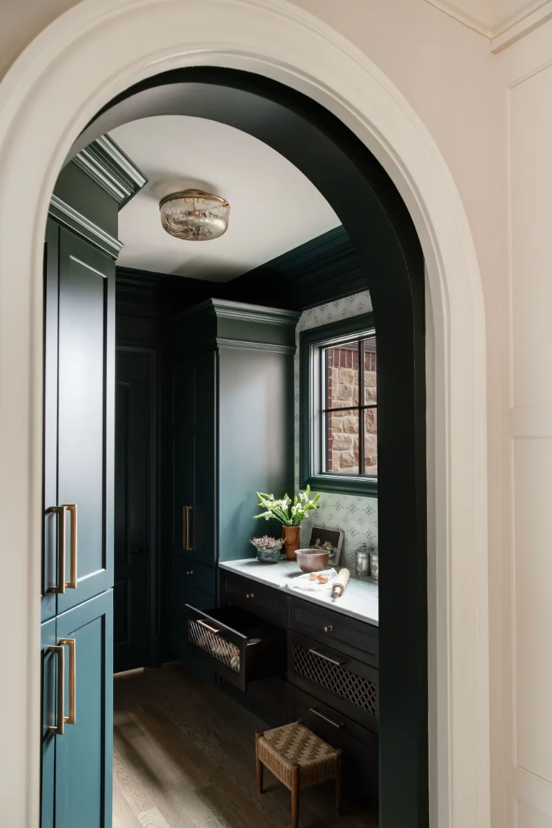 Butler pantry remodel in McGavock Farms, Brentwood. Maison Blanche cabinetry, antique mirror backsplash, and patterned Chili Pepper Papillon tile by Sebring Design Build.