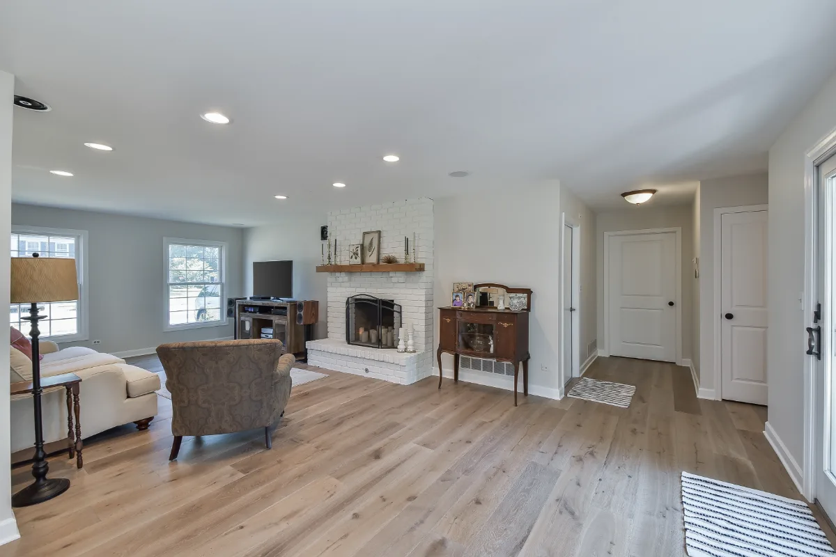 Living Room remodel in Franklin, TN. Sebring Design Build updated the living room in this Franklin, Tennessee home as part of a whole-home interior remodel.