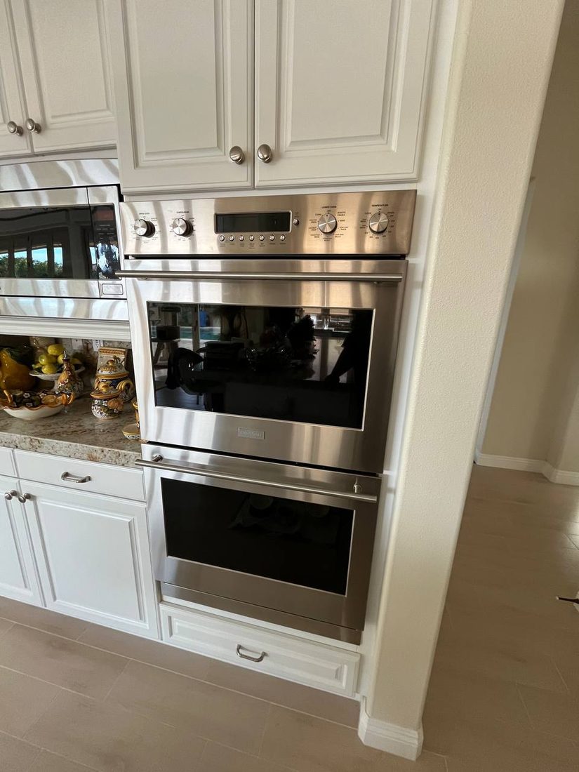 GE Monogram double wall oven