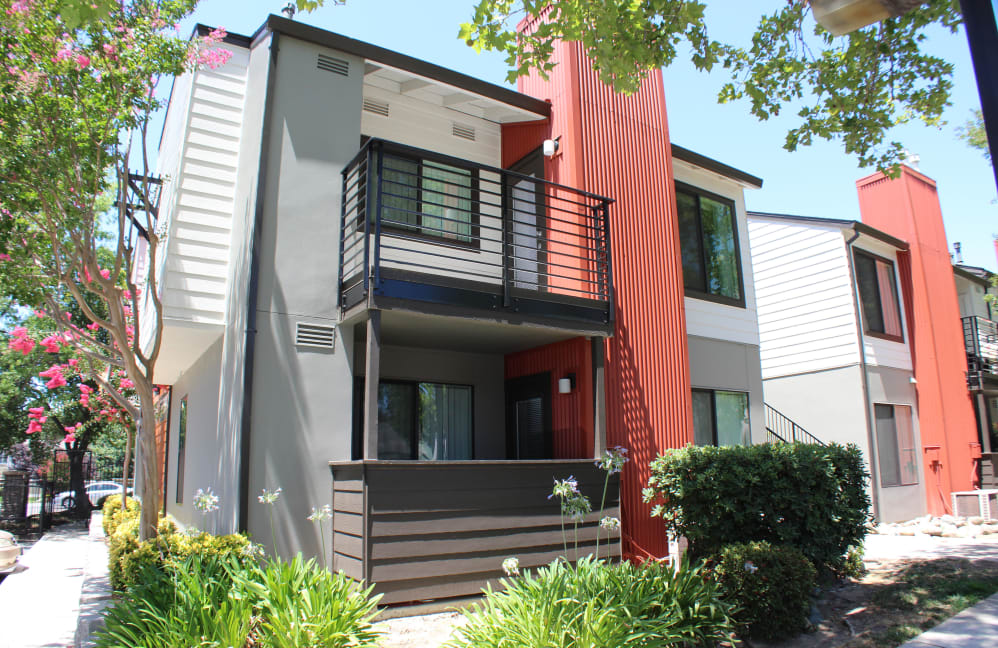 Exterior of eclipse96