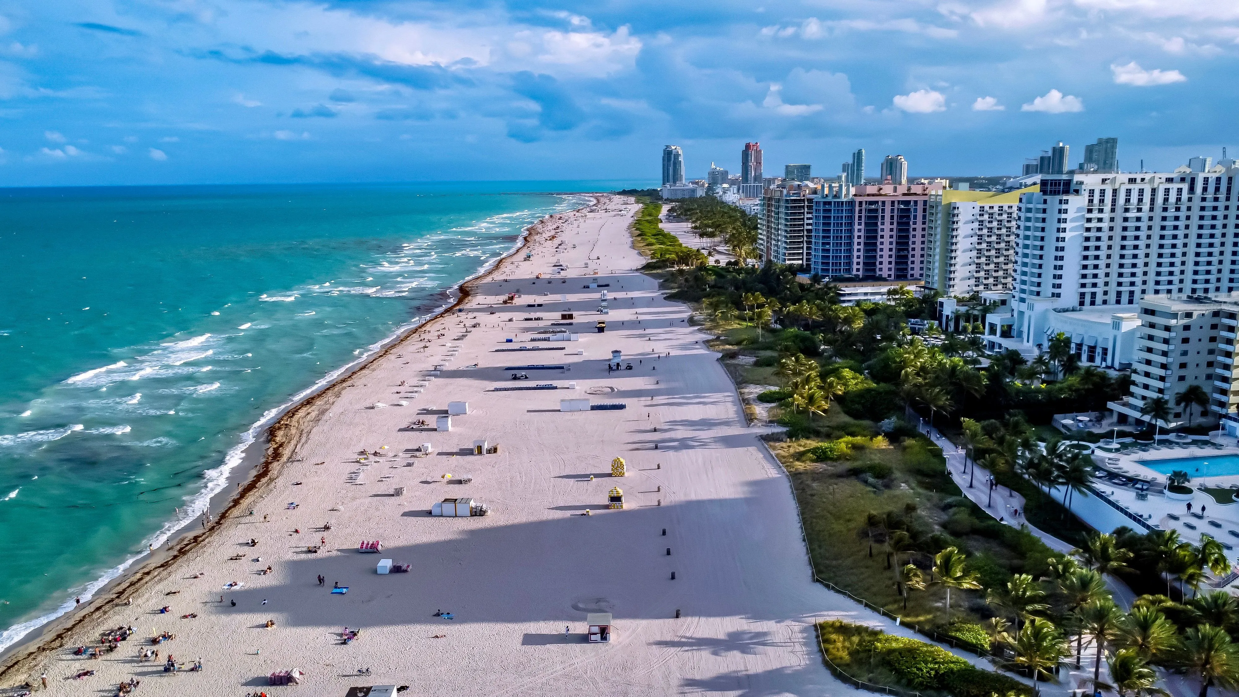 Aerial view of Miami Beach, oceanfront hotels and the turquoise Atlantic Ocean