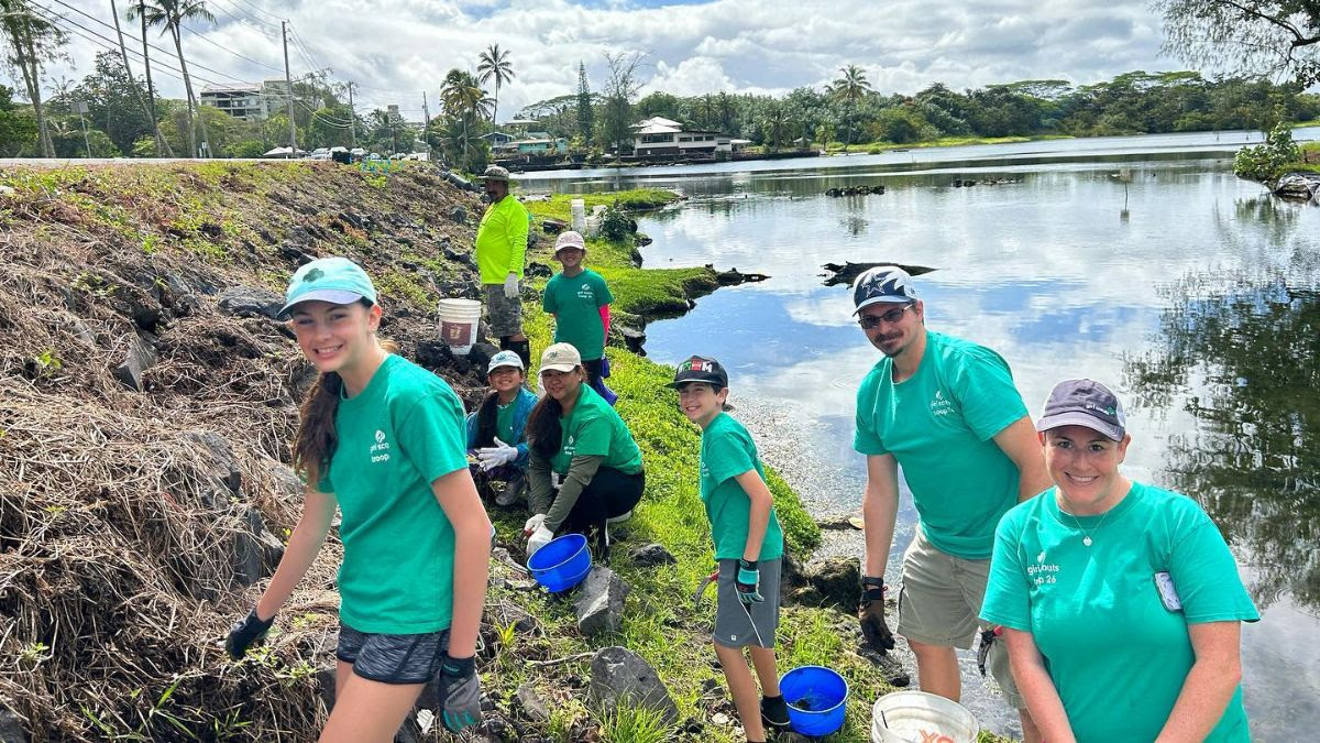Island Giving: Volunteering on Your Hawaiian Vacation