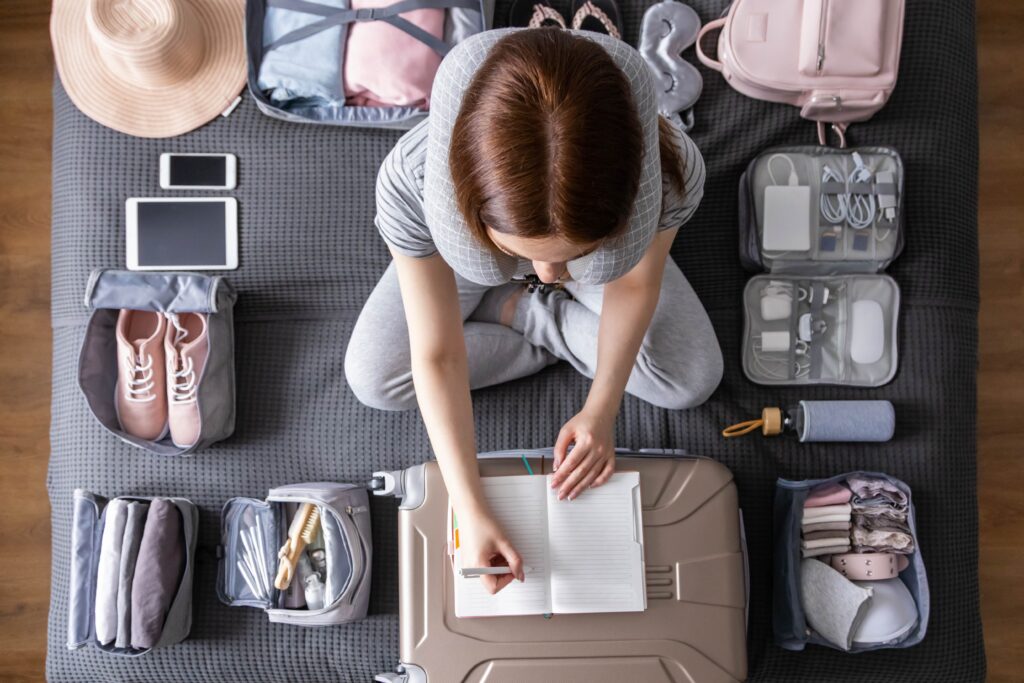7 Easy Tips To Get you Packed And Out The Door!